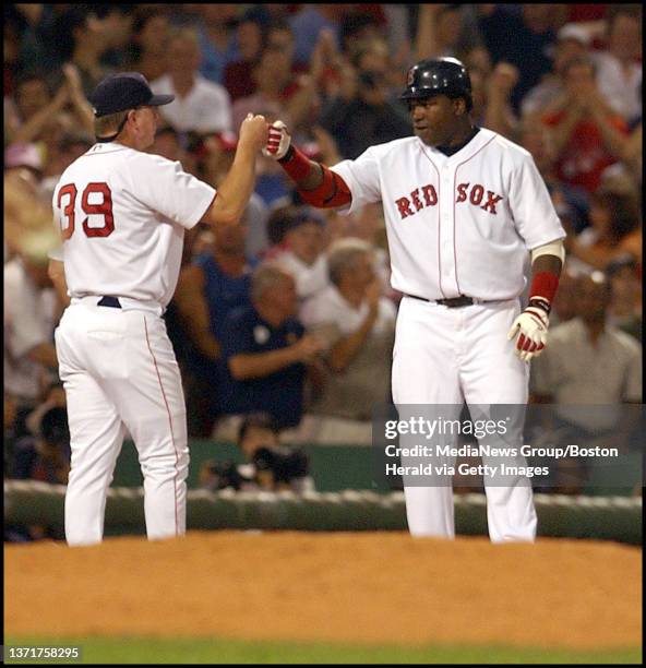 Cubbage 33 Mike Cubbage Photos & High Res Pictures - Getty Images