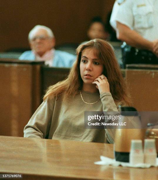 Amy Fisher, accused shooter of Mary Jo Buttafucco, sits in Nassau County Court in Mineola, New York on January 14, 1992.