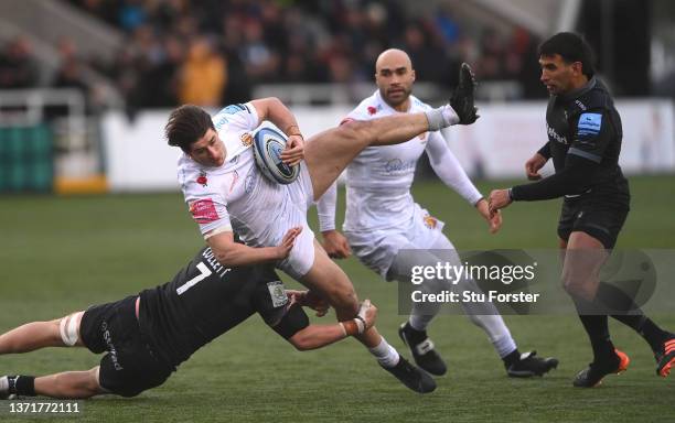 Falcons player Connor Collett tackles Tom Hendrickson of the Cheifs during the Gallagher Premiership Rugby match between Newcastle Falcons and Exeter...