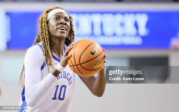 Rhyne Howard of the Kentucky Wildcats against the South Carolina Gamecocks at Rupp Arena on February 10, 2022 in Lexington, Kentucky.