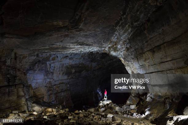 Cave Inner 1,024 Cross Cave Stock Photos, High-Res Pictures, and Images - Getty Images