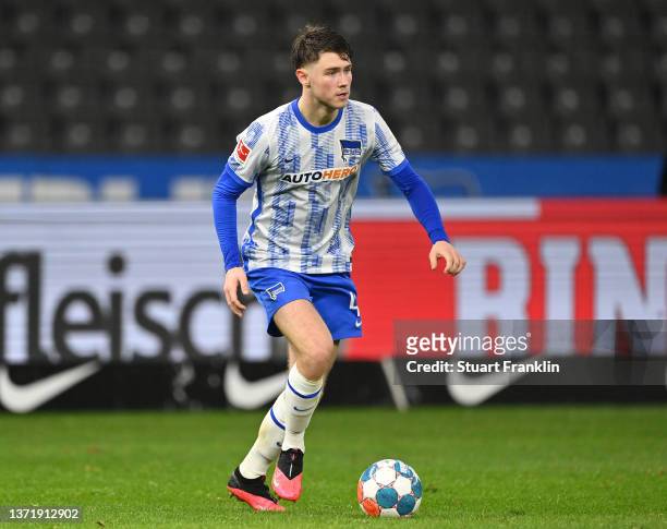 Linus Gechter of Berlin in action during the Bundesliga match between Hertha BSC and RB Leipzig at Olympiastadion on February 20, 2022 in Berlin,...