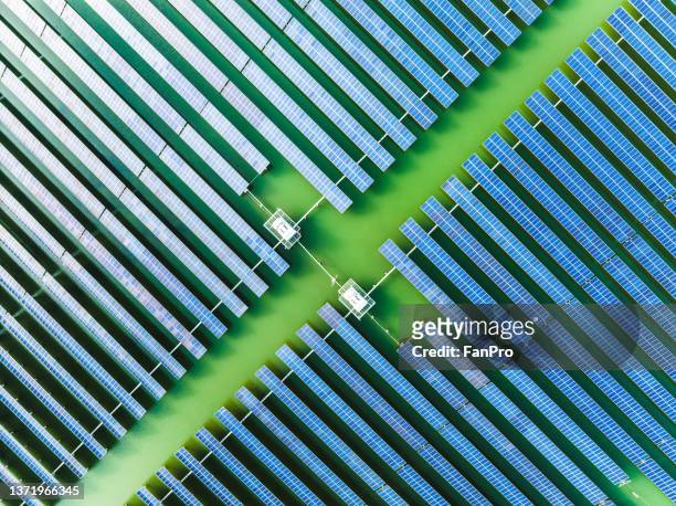 modern solar power plant - renewable energy aerial stock pictures, royalty-free photos & images