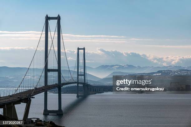 osmangazi bridge (izmit bay bridge) in kocaeli, turkey - bay of water stock pictures, royalty-free photos & images