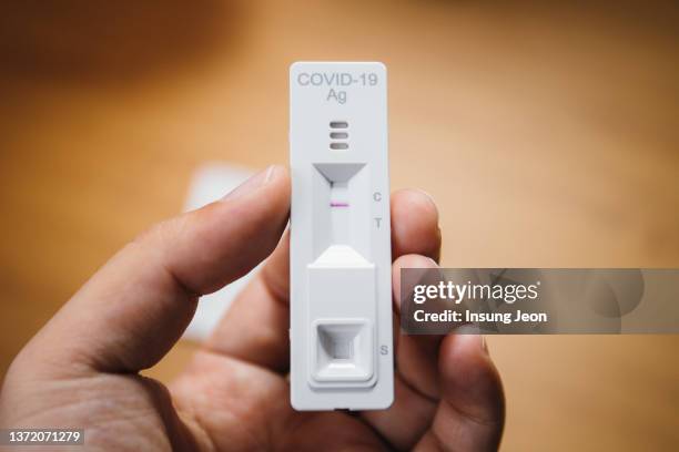 Negative Pcr Test Photos and Premium High Res Pictures - Getty Images