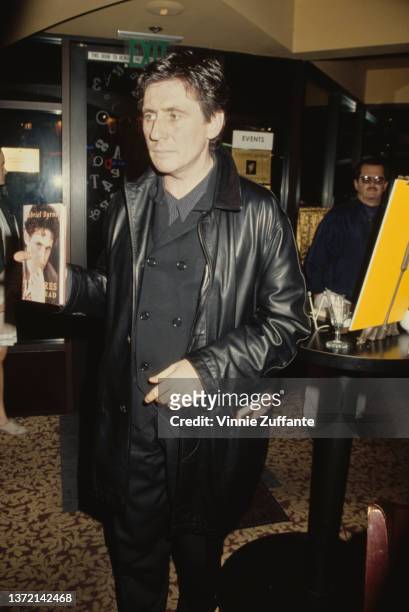 Irish actor Gabriel Byrne attends book presentation event of his autobiography 'Pictures in My Head', US, circa 1994.