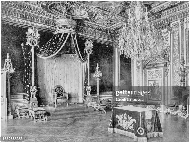 stockillustraties, clipart, cartoons en iconen met antique photograph of world's famous sites: royal palace, fontainebleau, france - palace interior