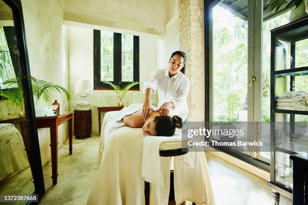 Exclusive Message 12,289 Exclusive Experience Stock Photos, High-Res Pictures, and Images ...