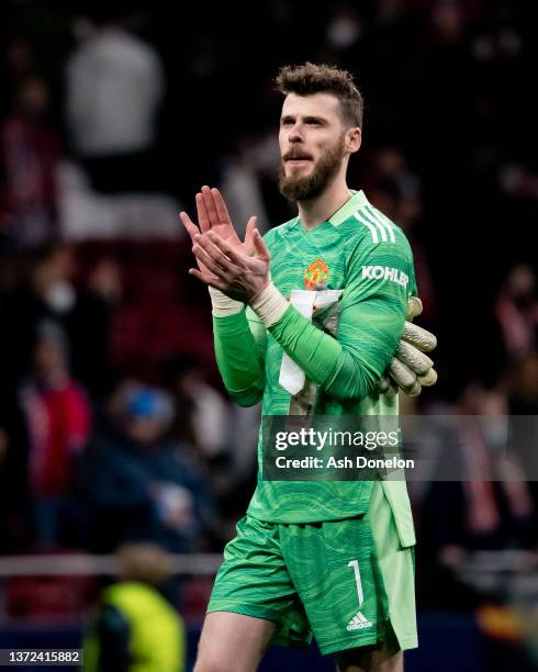 David de Gea of Manchester United celebrates after the UEFA Champions League Round Of Sixteen Leg One match between Atletico Madrid and Manchester...