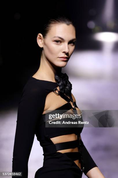 Vittoria Ceretti walks the runway at the Roberto Cavalli fashion show during the Milan Fashion Week Fall/Winter 2022/2023 on February 23, 2022 in...