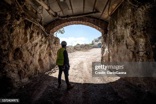 mining work - guanajuato stock pictures, royalty-free photos & images