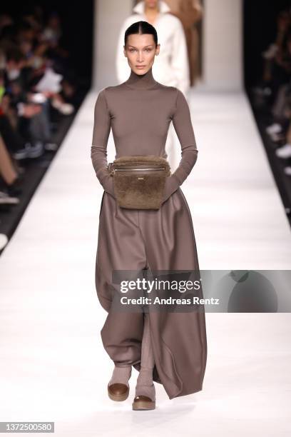 Bella Hadid walks the runway at the Max Mara fashion show during the Milan Fashion Week Fall/Winter 2022/2023 on February 24, 2022 in Milan, Italy.