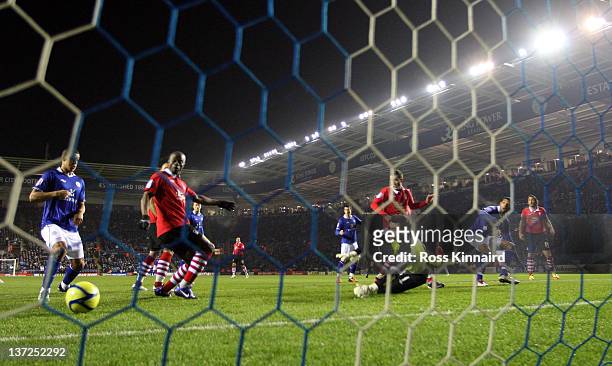 Leicester City score their opening goal during the FA Cup 3rd round replay between Leicester City and Nottingham Forest at The King Power Stadium on...