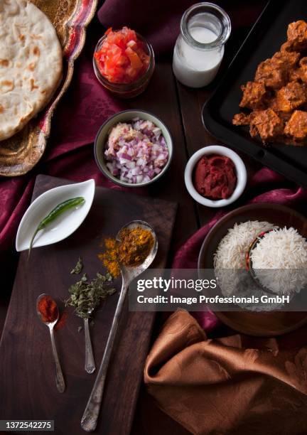 ingredients for paneer tikka masala with marinated paneer (seen from above) - paneer tikka stock pictures, royalty-free photos & images