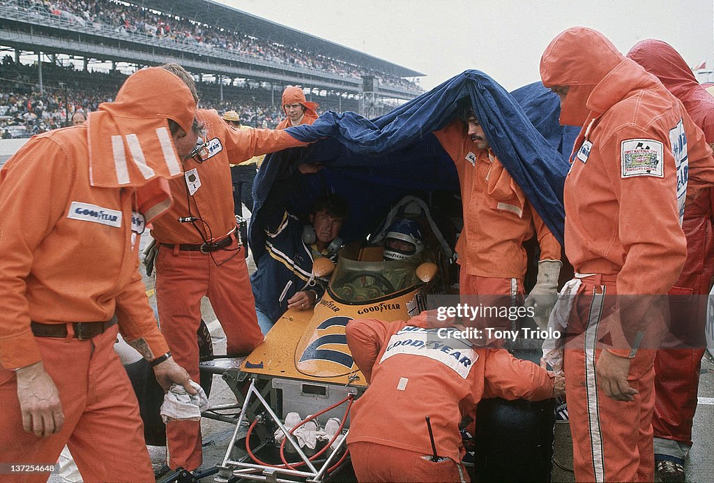 Johnny Rutherford waits out rain delay before being declared winner ...
