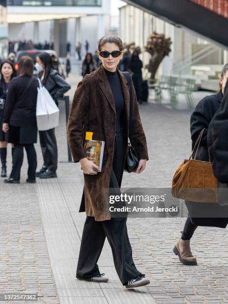 Kaia Gerber is seen during Milan Fashion Week Fall/Winter 2022/2023 on February 24, 2022 in Milan, Italy.