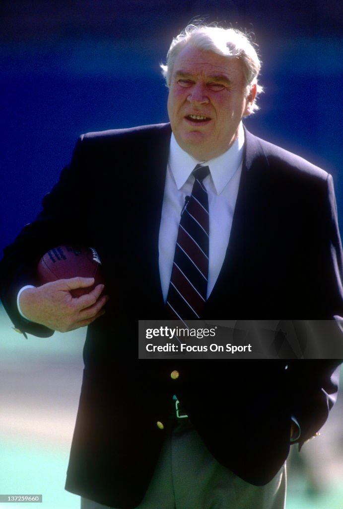 Color Commentary Football Color Announcers