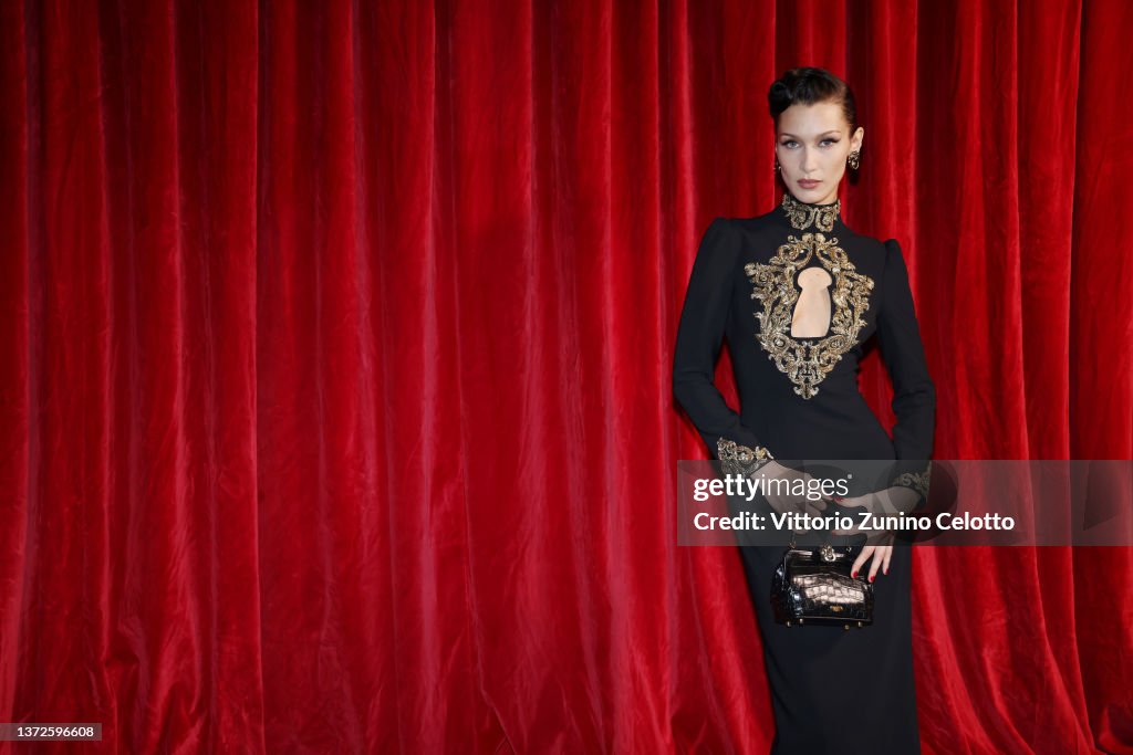 Moschino - Backstage - Milan Fashion Week Fall/Winter 2022/2023