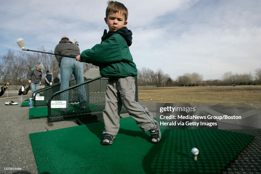 Pheoto Jake Sykes four-years-old of Needham takes a few swings with his ...
