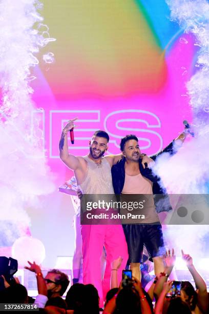 Manuel Turizo and Luis Fonsi perform during Univision's 34th Edition Of Premio Lo Nuestro a la Música Latina at FTX Arena on February 24, 2022 in...