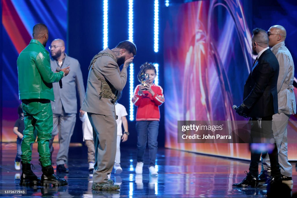 Univision's 34th Edition Of Premio Lo Nuestro a la Música Latina - Show