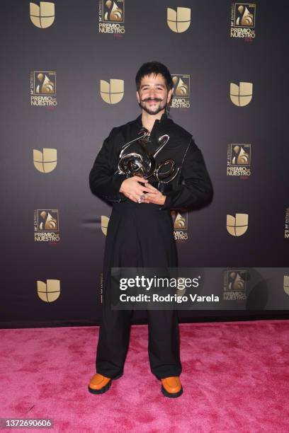 Camilo poses with his awards during Univision's 34th Edition Of Premio Lo Nuestro a la Música Latina at FTX Arena on February 24, 2022 in Miami,...