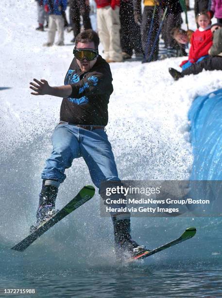 77 Wachusett Mountain Stock Photos, High-Res Pictures, and Images ...