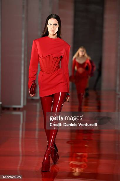 Bella Hadid walks the runway at the Versace fashion show during the Milan Fashion Week Fall/Winter 2022/2023 on February 25, 2022 in Milan, Italy.