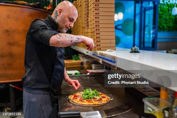 bakery chef prepare pizza - making lunch stock pictures, royalty-free photos & images