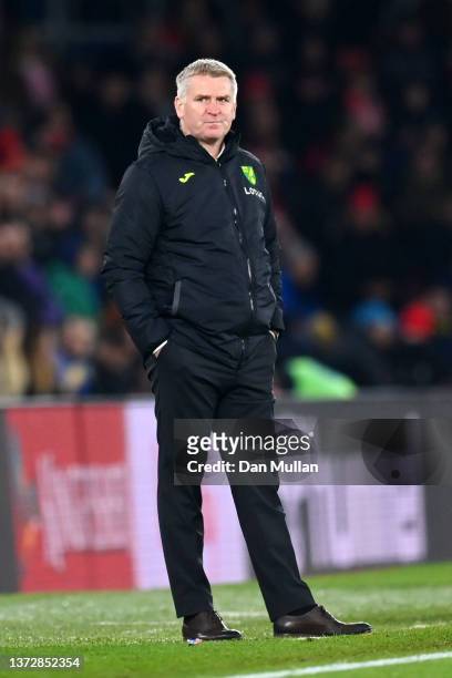 Dean Smith, Manager of Norwich City looks on during the Premier League match between Southampton and Norwich City at St Mary's Stadium on February...