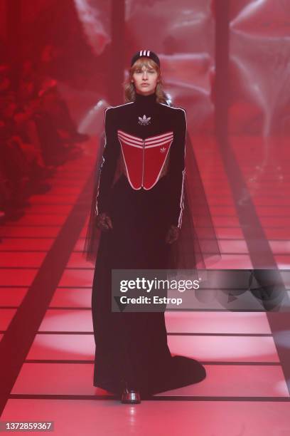 Model walks the runway at the Gucci fashion show during the Milan Fashion Week Fall/Winter 2022/2023 on February 25, 2022 in Milan, Italy.