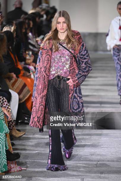 Felice Nova Noordhoff walks the runway during the Etro Ready to Wear Fall/Winter 2022-2023 fashion show as part of the Milan Fashion Week on February...