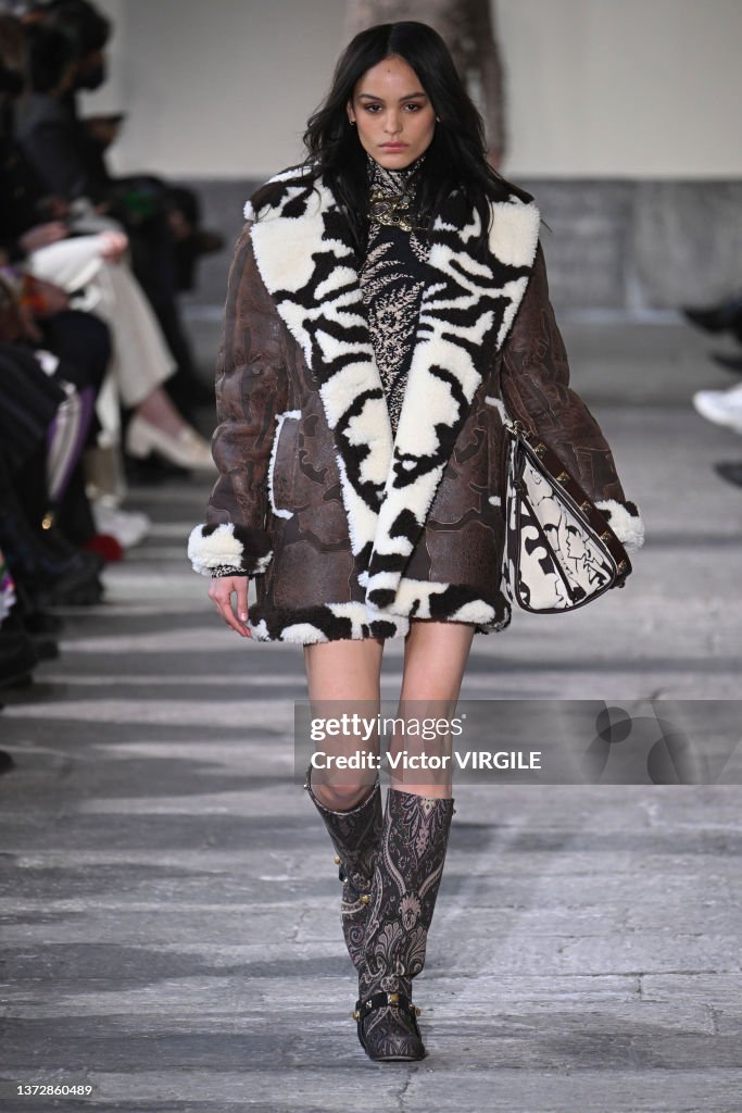 Etro - Runway - Fall/Winter 2022-2023 Milan Fashion Week