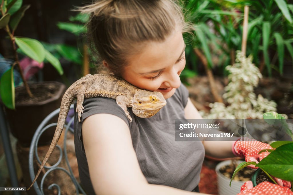 Florist planting plants