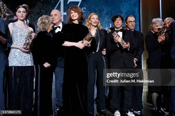 Best female newcomer Anamaria Vartolomei, Best actress Valérie Lemercier, Cate Blanchett, Ron Mael and Russell Mael pose during the 47th Cesar Film...