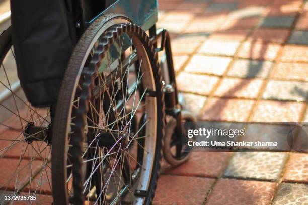 empty wheelchair - wheelchair ramp stock pictures, royalty-free photos & images