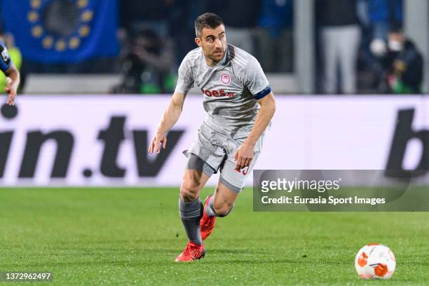 Sokratis Papastathopoulos of Olympiacos in action during the UEFA Europa League Knockout Round Play-Offs Leg One match between Atalanta and...