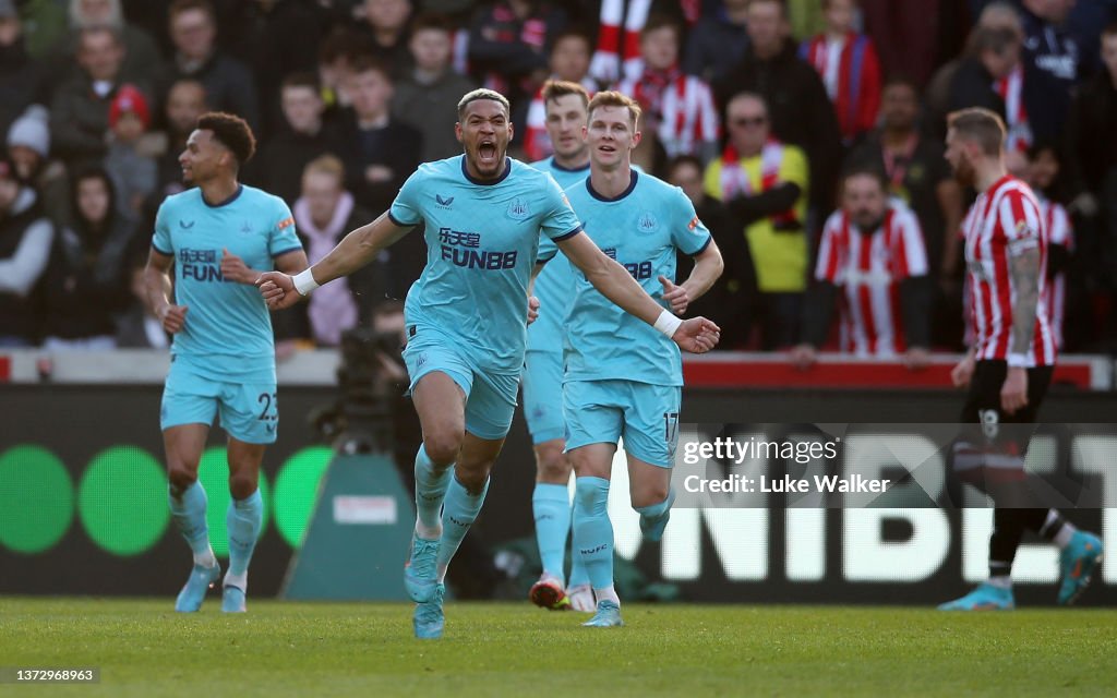 Brentford v Newcastle United - Premier League