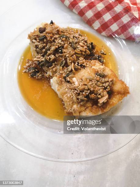 Cod Fish Translate Spanish Cod Fish In Spanish Photos et images de collection - Getty Images