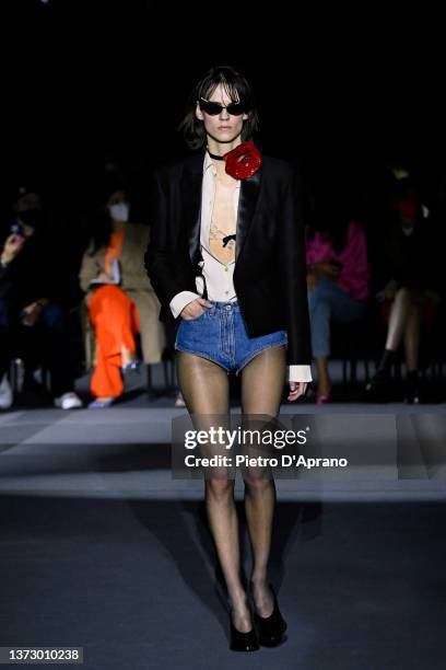 Model walks the runway at the Philosophy by Lorenzo Serafini fashion show during the Milan Fashion Week Fall/Winter 2022/2023 on February 26, 2022 in...