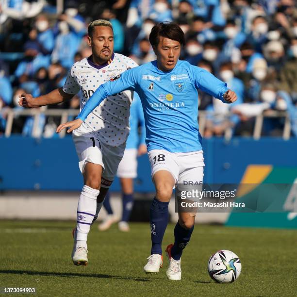 Koki Ogawa of Yokohama FC in action during the J.LEAGUE Meiji Yasuda J2 2nd Sec. Match between Yokohama FC and V･Varen Nagasaki at NHK Spring...