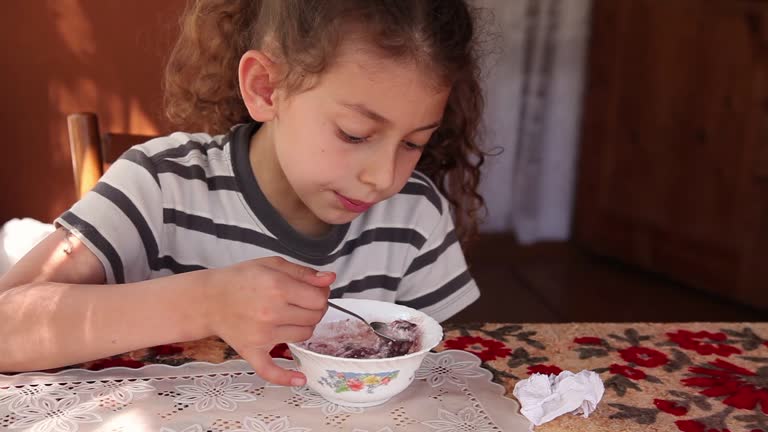 Kid Making Pudding Kid Eating Pudding Videos and HD Footage - Getty Images