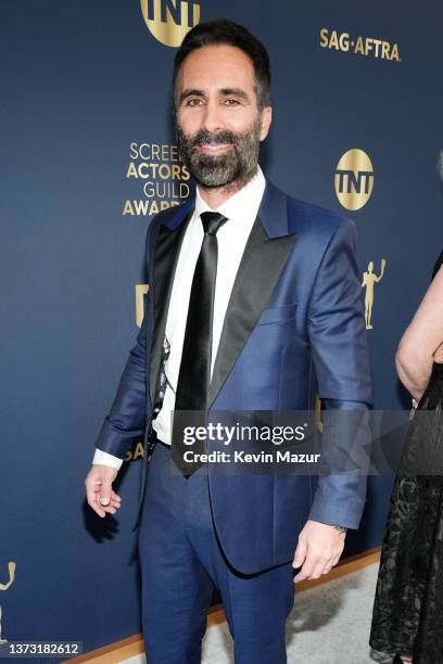 Néstor Carbonell attends the 28th Screen Actors Guild Awards at Barker Hangar on February 27, 2022 in Santa Monica, California. 1184573