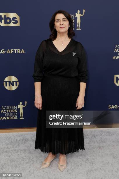 Hiam Abbass attends the 28th Annual Screen Actors Guild Awards at Barker Hangar on February 27, 2022 in Santa Monica, California.