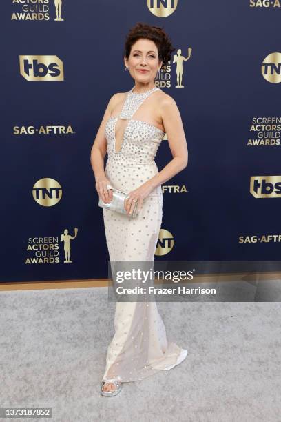 Lisa Edelstein attends the 28th Annual Screen Actors Guild Awards at Barker Hangar on February 27, 2022 in Santa Monica, California.