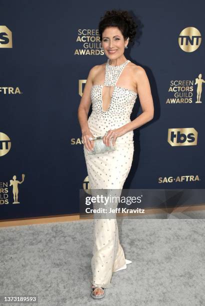 Lisa Edelstein attends the 28th Annual Screen Actors Guild Awards at Barker Hangar on February 27, 2022 in Santa Monica, California.
