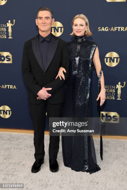 Billy Crudup and Naomi Watts attend the 28th Annual Screen Actors Guild Awards at Barker Hangar on February 27, 2022 in Santa Monica, California.