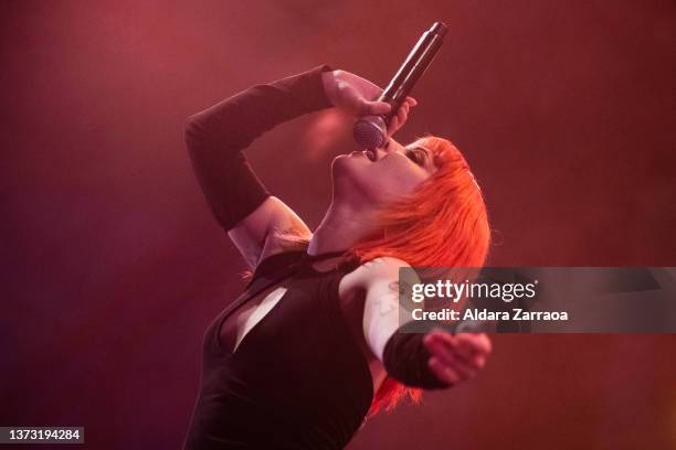 Spanish singer Alba Reche performs on stage at El Encuentro festival at El Invernadero on February 26, 2022 in Madrid, Spain.