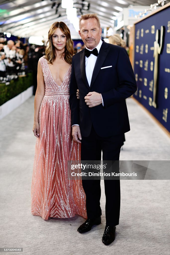 28th Screen Actors Guild Awards - Red Carpet