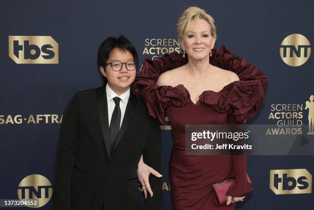 Forrest Gilliland and Jean Smart attend the 28th Annual Screen Actors Guild Awards at Barker Hangar on February 27, 2022 in Santa Monica, California.